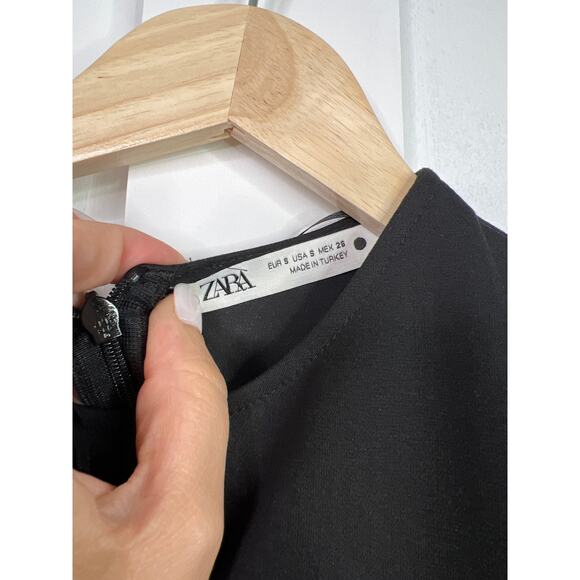 NEW Zara Round Neck Short Sleeves Black Mini Dress Size: Small - Picture 4 of 7